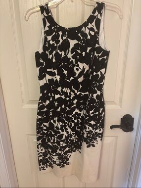 White House Black Market Black and White Floral Midi Dress